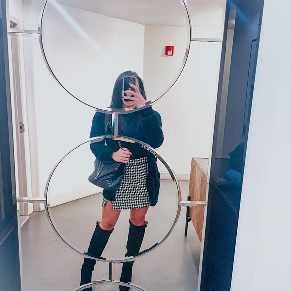 Meet your Posher, Stephanie - Picture 5 of 5